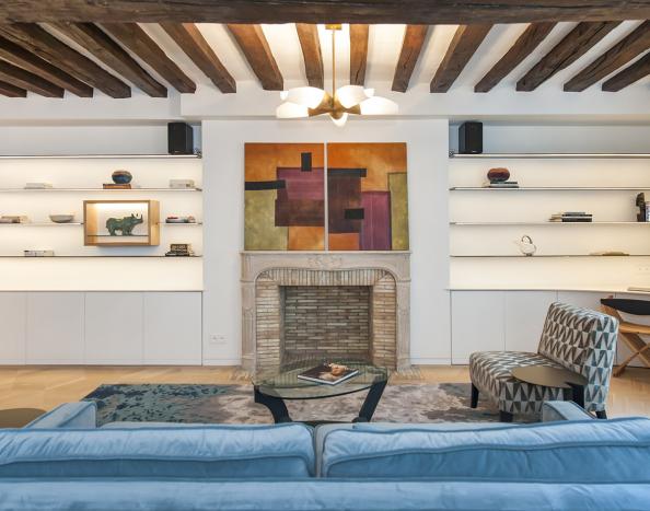 Living room with a velvet couch